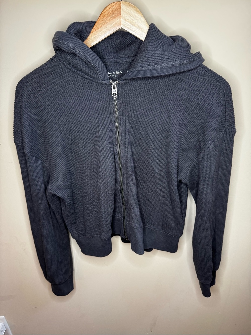 Abercrombie & Fitch Men's Charcoal Black Waffle Zip Hoodie